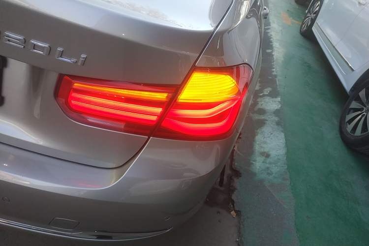 Used BMW 3 Series 2016 320Li Ambition Model