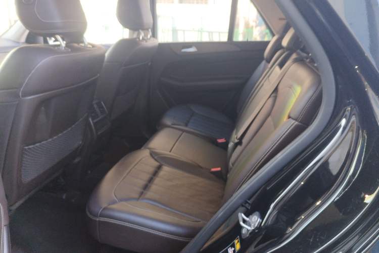 Used Mercedes-Benz GLE 2018 GLE 320 4MATIC Dynamic Edition Collector's Edition
