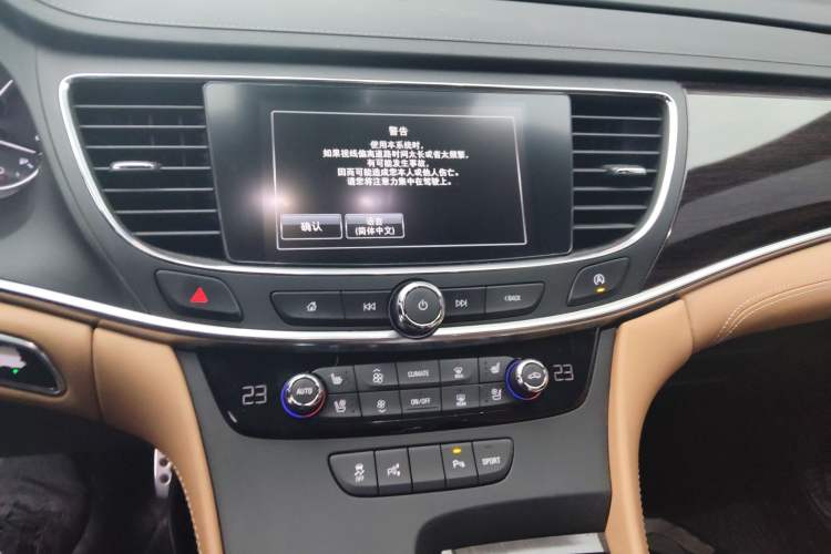 Used Buick LaCrosse 2016 28T Premium Edition