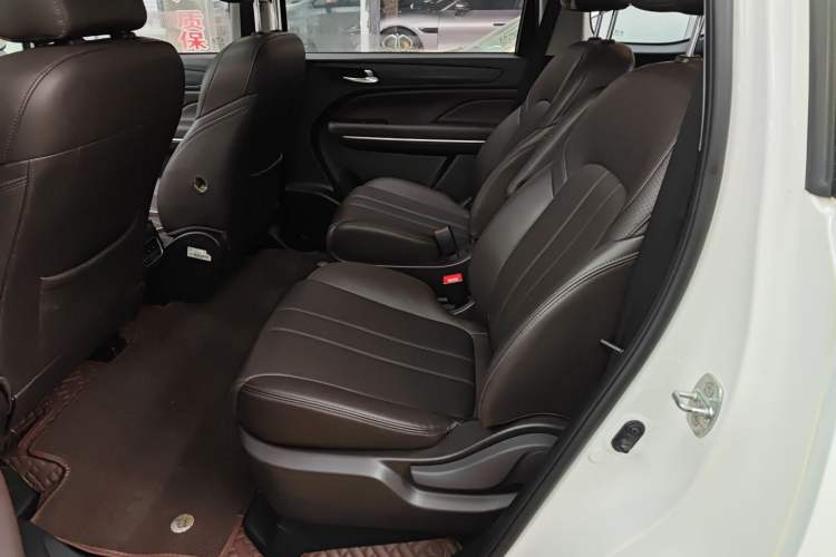 Used GAC Trumpchi M6 2019 270T DCT Luxury Edition (7-seater) China VI
