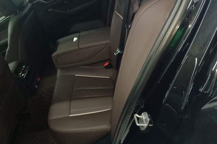 Used BMW 5 Series 2022 Restyled 525Li Luxury Package