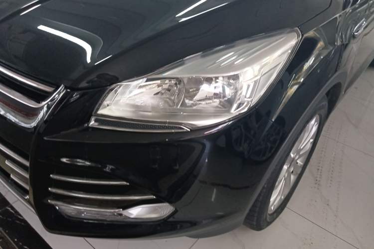 Used Ford Kuga 2015 2.0L GTDi Four-Wheel Drive Elite Model
