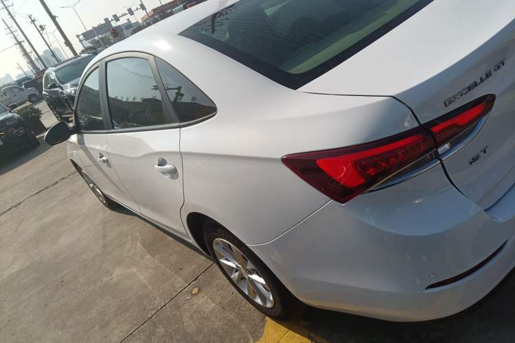 Used Buick GT 2019 15T Dual-Clutch Advanced Version China VI Standard
