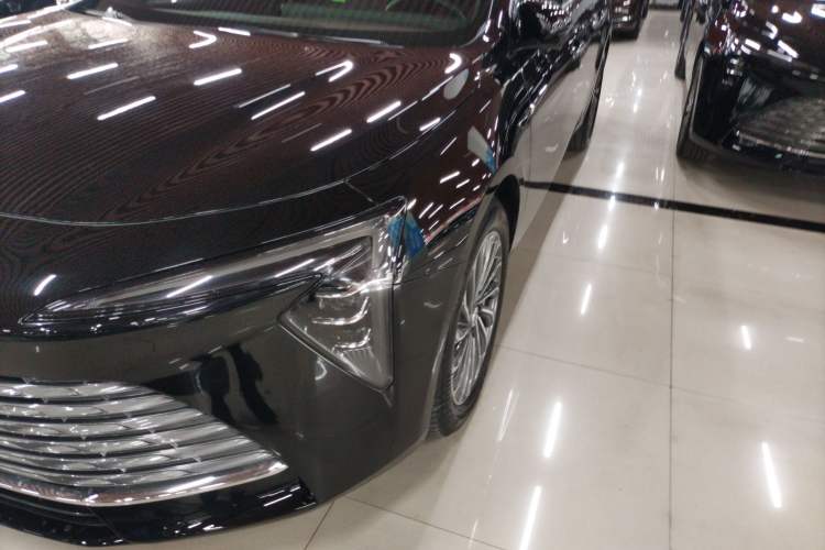 Used Buick LaCrosse 2023 28T Prestige Edition
