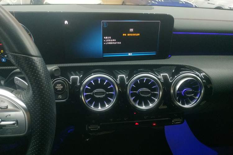 Used Mercedes-Benz CLA 2022-Year Updated CLA 200