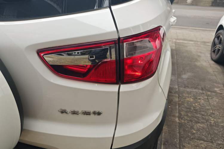 Used Ford EcoSport 2013 1.5L Automatic Fashion Model