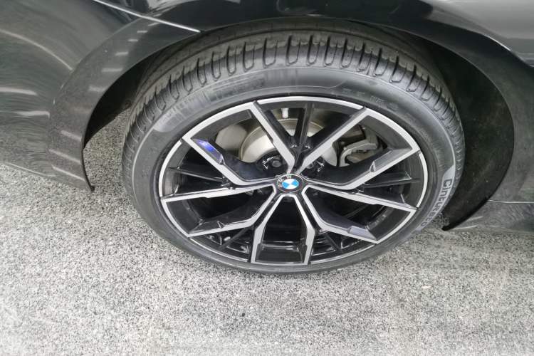 Used BMW 5 Series 2023 530Li Luxury Edition M Sport Package