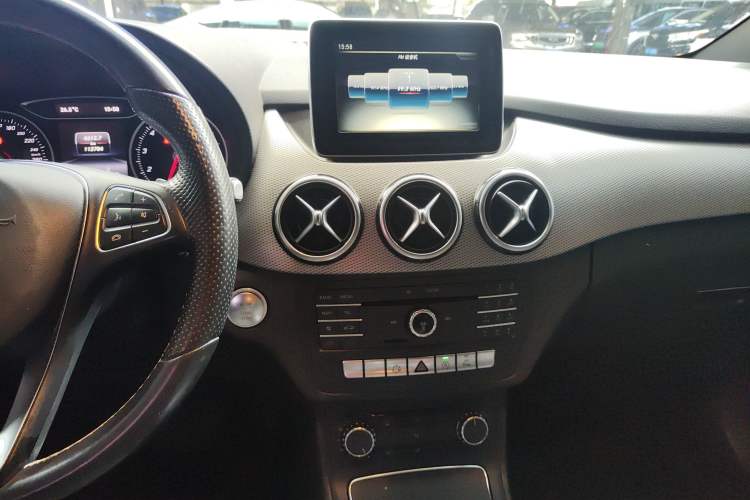 Used Mercedes-Benz B-Class 2015 B 200 Sport Edition