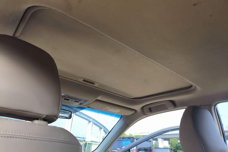 Used Toyota Camry 2016 2.0E 10th Anniversary Elite Edition