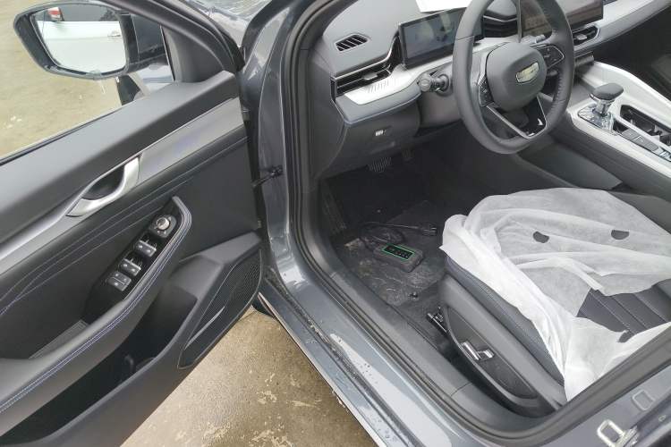 Used Geely Auto Preface 2025 Dongfang Yao 1.5TD Kunlun Edition
