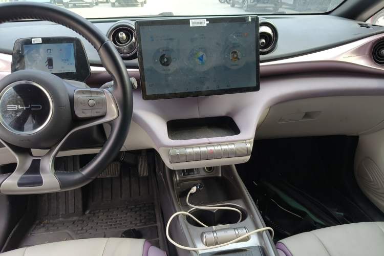 Used BYD Dolphin 2021 405 km Fashion Edition
