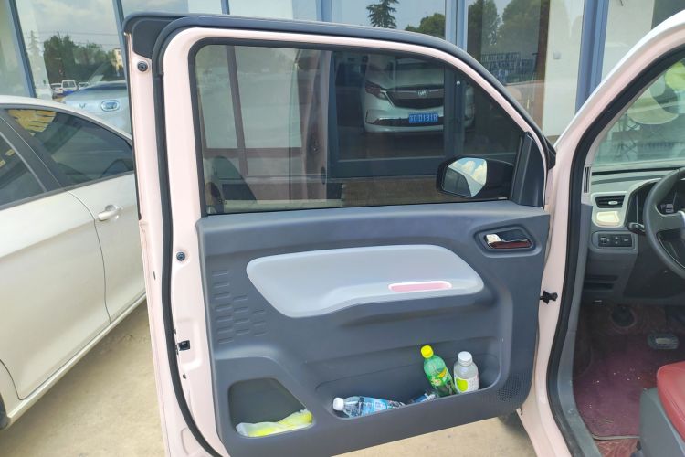 Used Wuling Hongguang MINIEV 2021 Macaron Fashion Model Lithium Iron Phosphate
