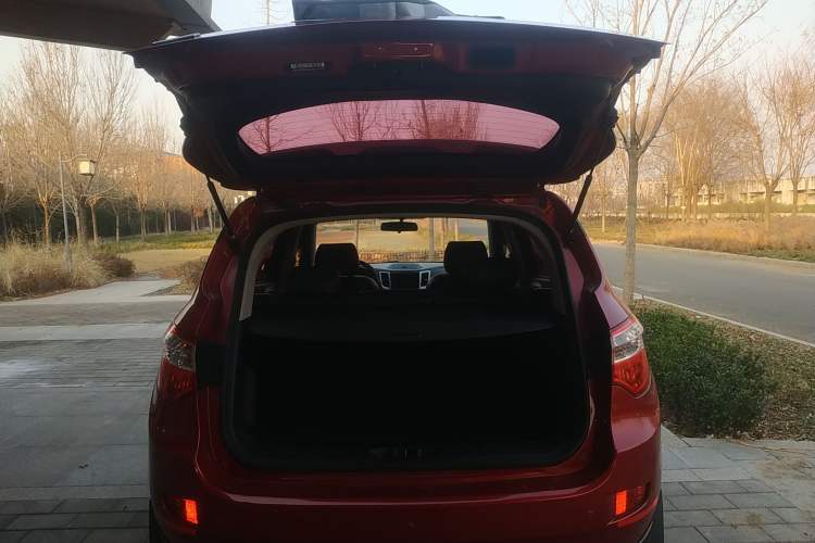 Used Changan CS35 2016 1.6L Automatic Luxury Model China V Standard