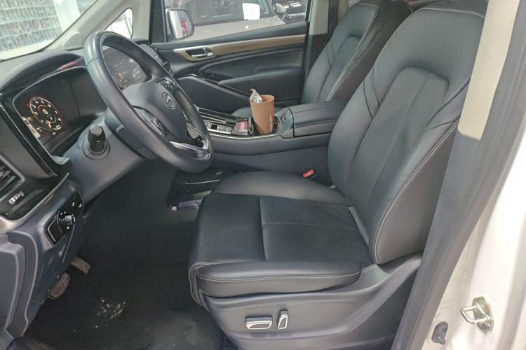 Used GAC Trumpchi M8 2023 Lingxiu Series 390T Prestige Edition
