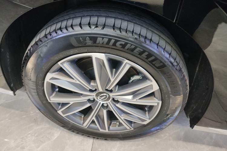 Used GAC Trumpchi M8 2024 Master Series Super Hybrid Edition
