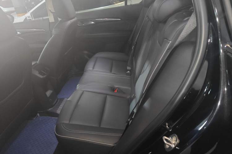 Used Buick Envision 2021 Encore Plus 652T Five-Seat All-Wheel-Drive Luxury Model
