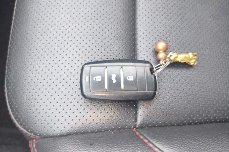 Used Changan CS75 2016 2.0L Manual Luxury Version China V Standard
