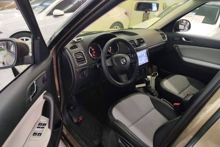 Used Skoda Yeti 2016 1.4TSI DSG Advanced Edition