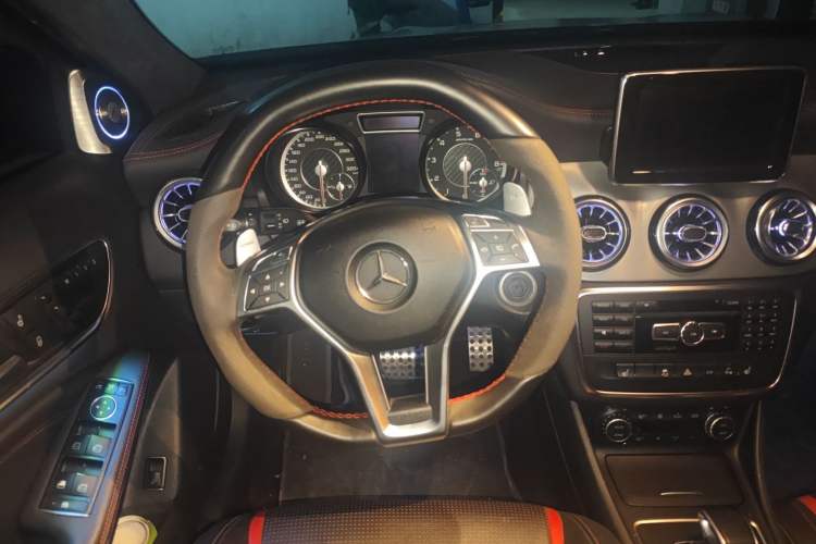 Used Mercedes-Benz GLA AMG 2015 AMG GLA 45 4MATIC
