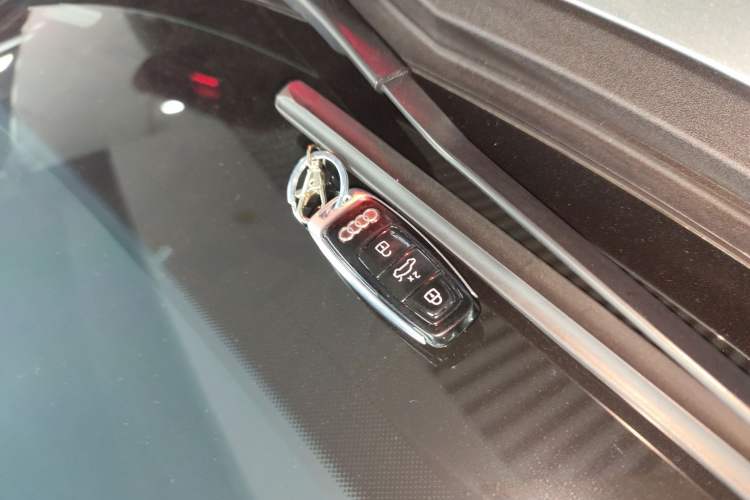 Used Audi A6 2021 allroad quattro Explorer 55 TFSI Prestige Off-Road Model
