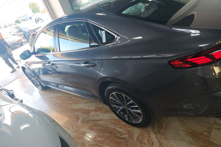 Used Geely Auto Preface 2025 Dongfang Yao 1.5TD Fuyao Edition
