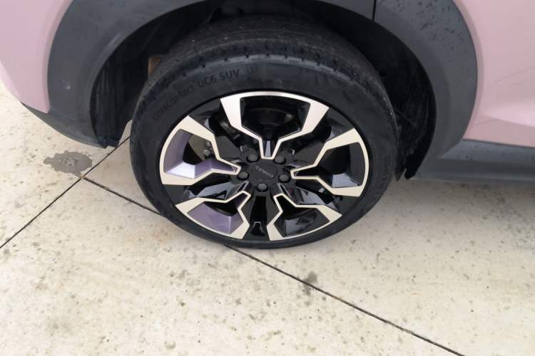 Used Lynk & Co 06 2021 1.5T Shero Pink Special Edition