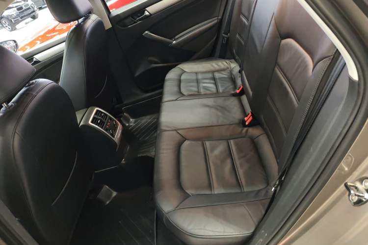 Used Volkswagen Passat 2014 1.8TSI DSG Prestige Edition