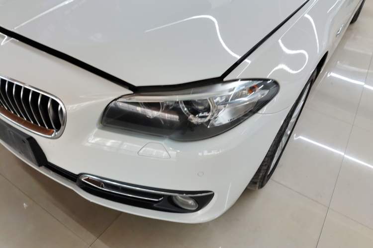 Used BMW 5 Series 2014 525Li Luxury Design Package