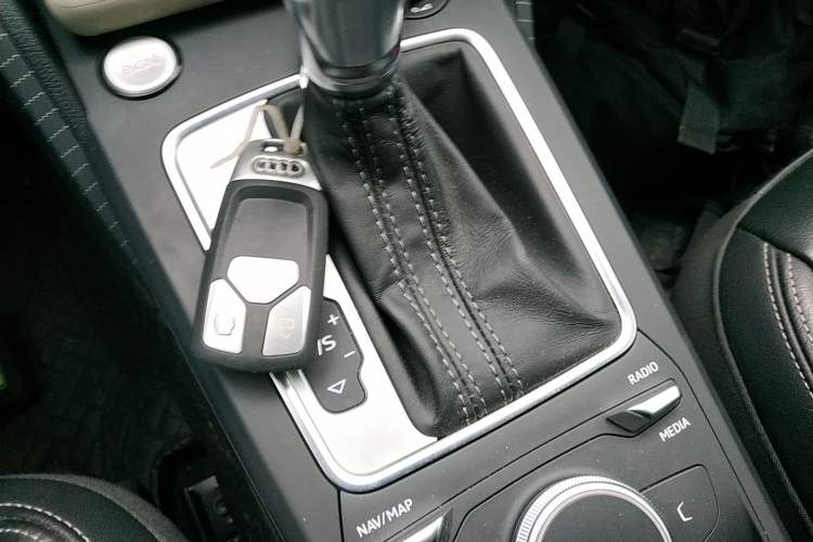 Used Audi Q2L 2022 35 TFSI Advanced Style Edition