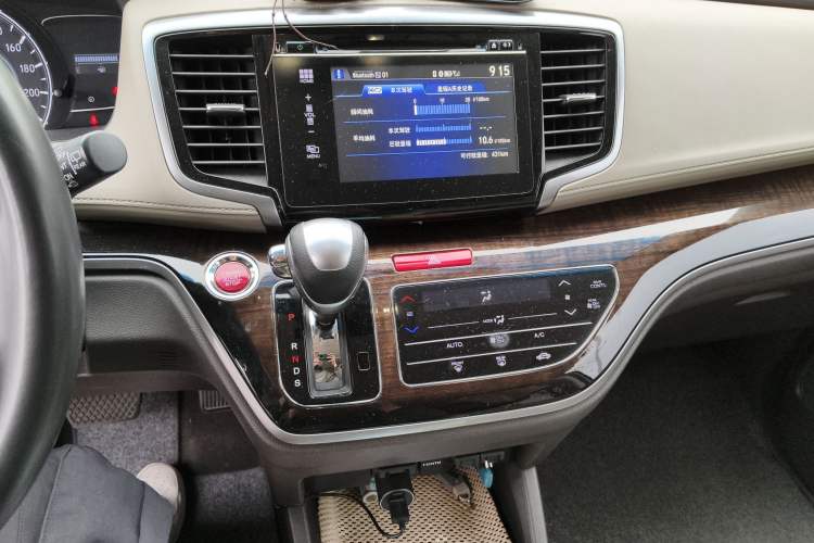 Used Honda Odyssey 2015 2.4L Luxury Edition