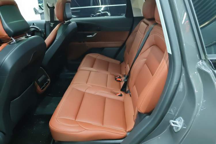 Used Lincoln Nautilus 2025 2.0T Four-Wheel Drive Luxury Edition