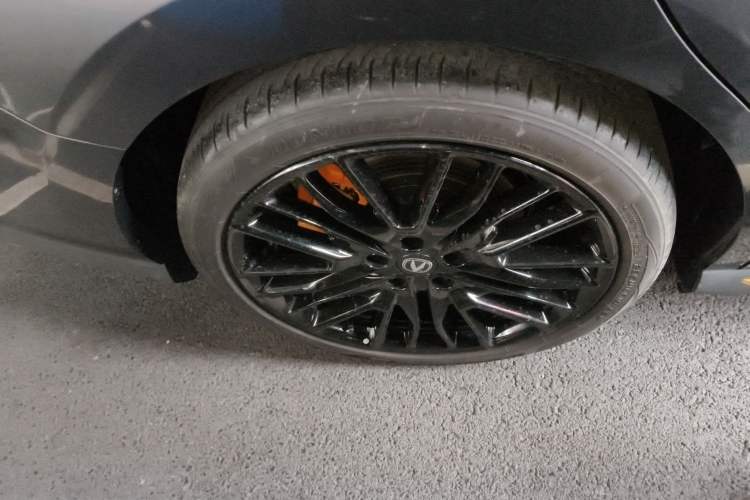 Used Changan UNI-V 2025 Model Third-Generation 1.5T 500Bar Prestige Sports Edition