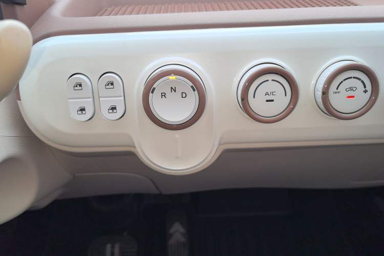 Used Bestune Pony 2026 222km Colorful Horse