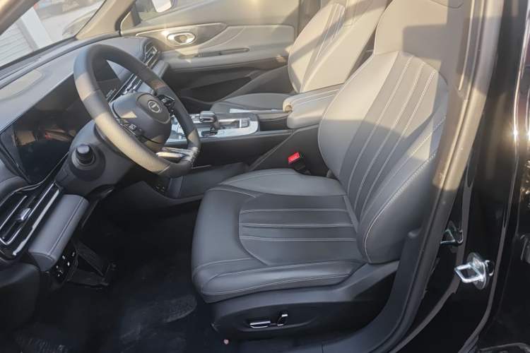 Used GAC Trumpchi EMPOW 2024 270T DCT Yingbao S Edition
