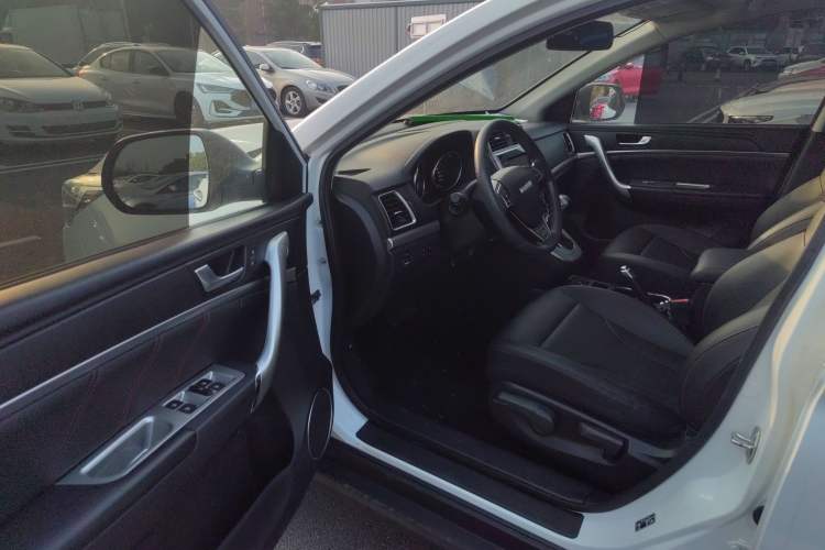 Used Haval M6 2019 1.5T DCT Two-Wheel Drive Value Edition China VI Standard
