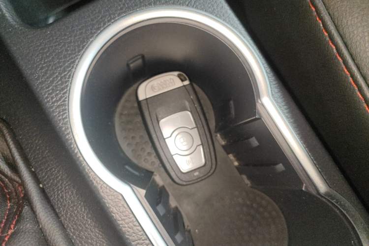 Used Haval H6 2017 Blue Label Sport Edition 1.5T Manual Two-Wheel Drive Elite Model
