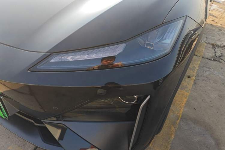 Used  S07 2024 215Max Range-Extended Version
