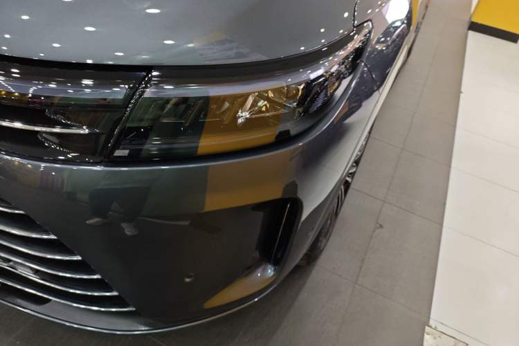 Used Hima AITO M7 2024 1.5T Four-Wheel Drive Plus Version 5 Seats
