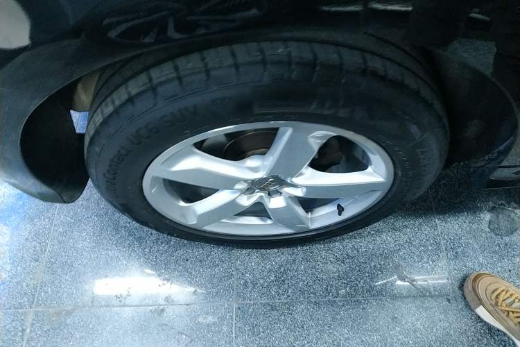 Used Audi Q5 2017 Plus 40 TFSI Ambition Model