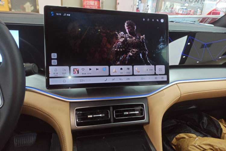 Used BYD Song L DM-i 2025 Intelligent Driving Version 160 km Beyond-Range Type
