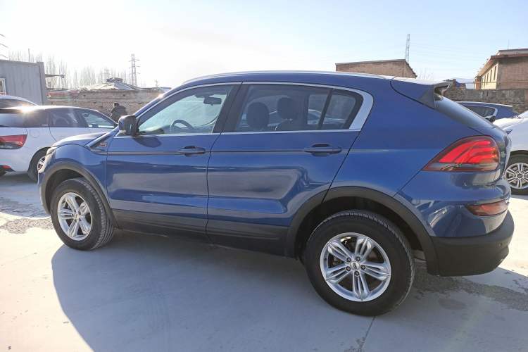 Used Qoros 5 2018 Revised Version 1.6T Automatic Leading Edition
