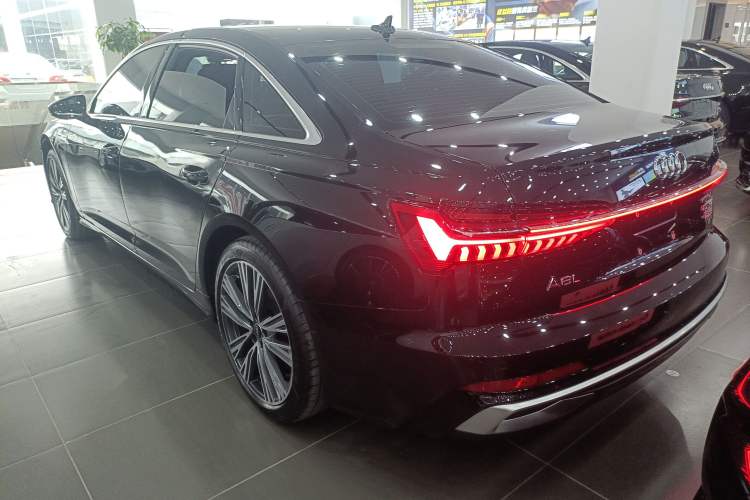 Used Audi A6L 2024 45 TFSI quattro Prestige Dynamic Edition
