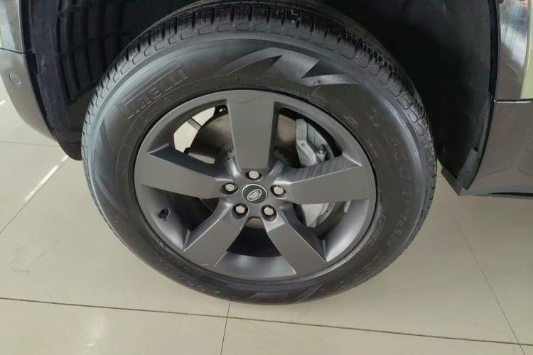 Used Land Rover Defender 2023 Facelift 110 3.0T P400 X-DYNAMIC HSE
