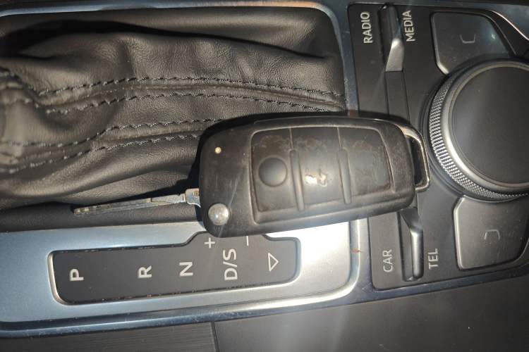 Used Audi A3 2017 Limousine 35 TFSI Fashion Model