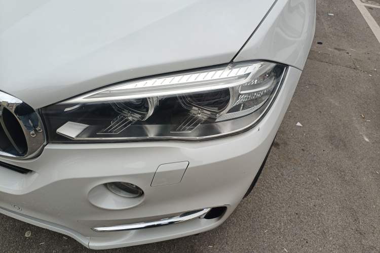 Used BMW X5 2017 xDrive28i
