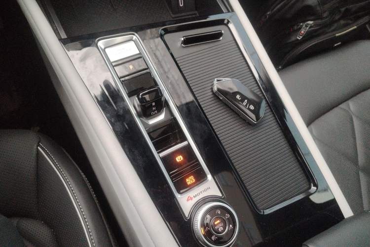 Used Volkswagen Teramont 2024 380TSI Four-Wheel Drive Longxiang Edition
