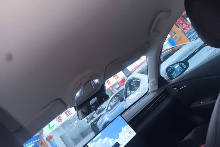 Used Wuling Xingguang 2024 Co-Creation Edition 510 Advanced Model