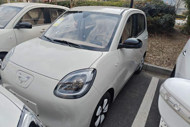 Used Wuling Hongguang MINIEV 2025 Four-Door Version Advanced Edition