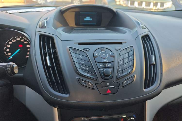 Used Ford Kuga 2015 1.5L GTDi Two-Wheel-Drive Comfort Model
