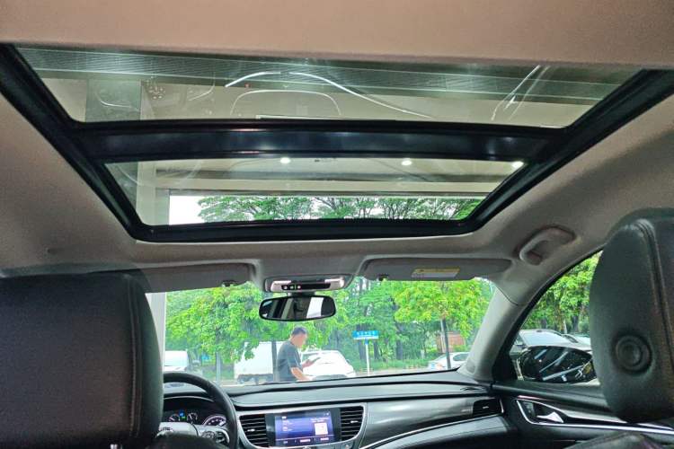 Used Buick LaCrosse 2022 652T Luxury Version
